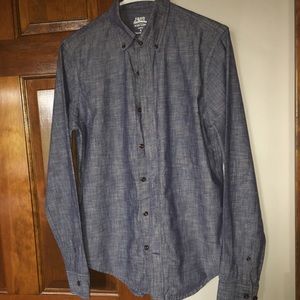 Men’s Izod button up shirt